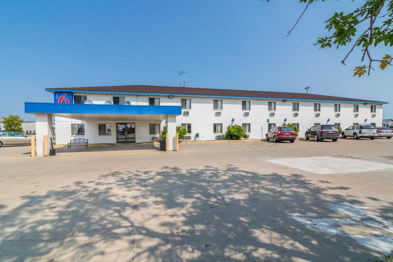Motel 6-Fargo, Nd - South Екстериор снимка